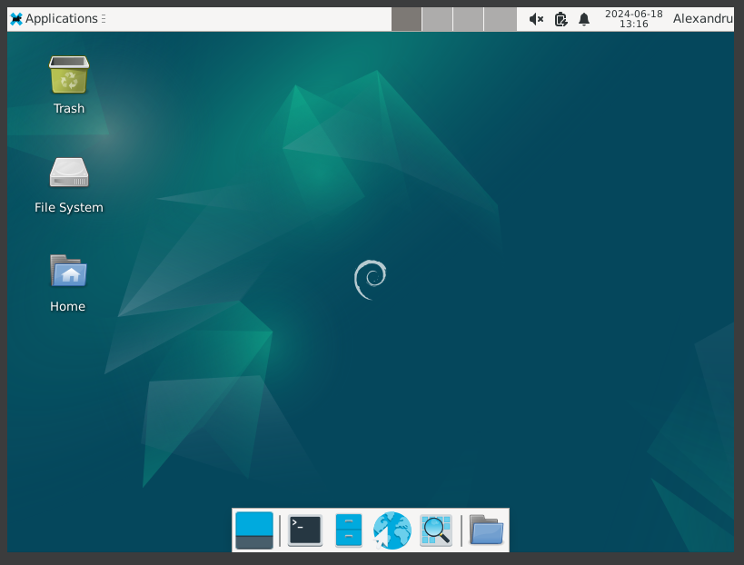 Xfce4 is running on Debian